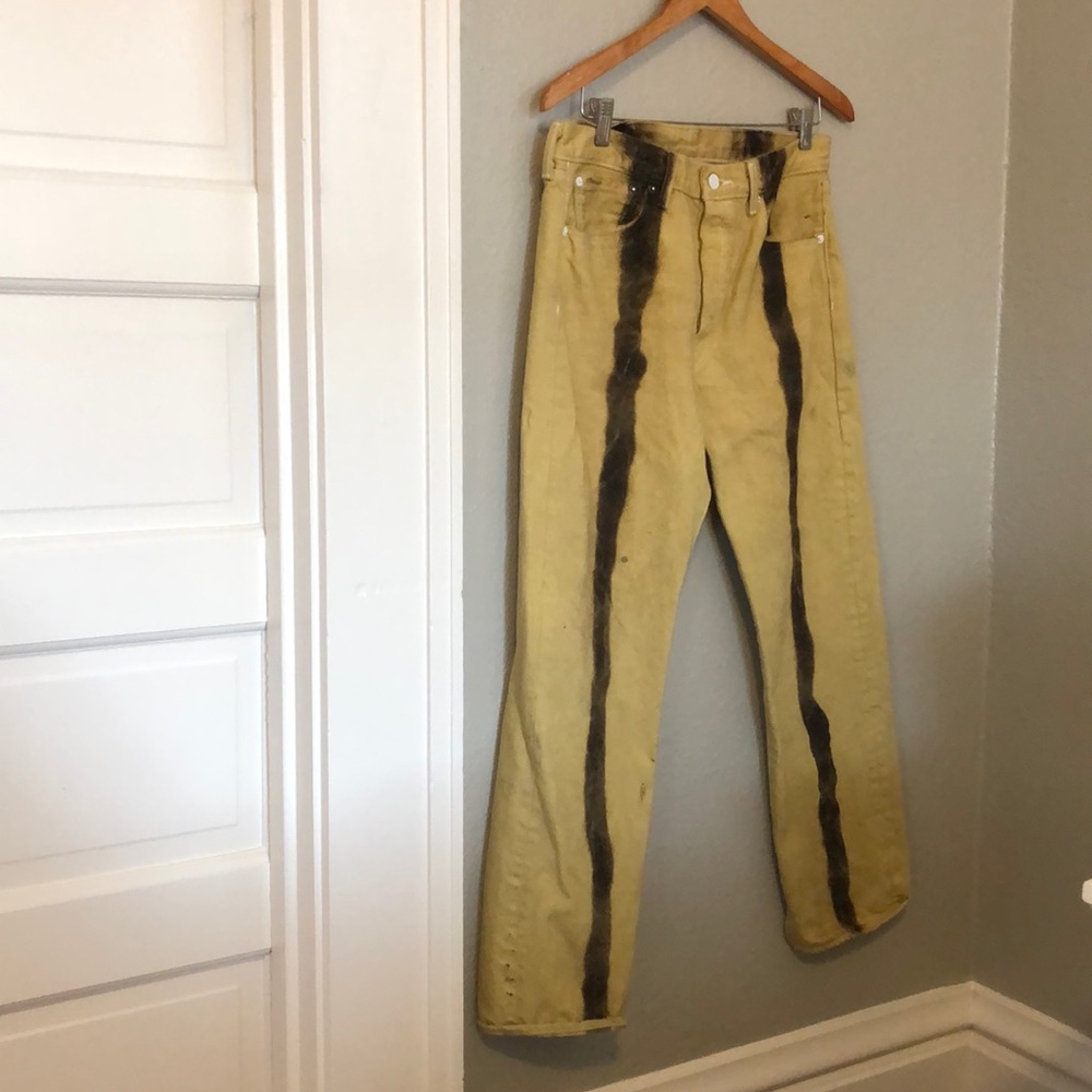 501 Levi’s with stripes